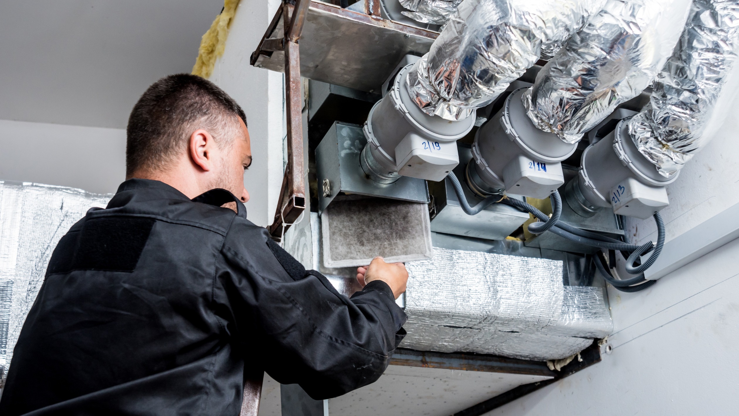 how to become an hvac technician